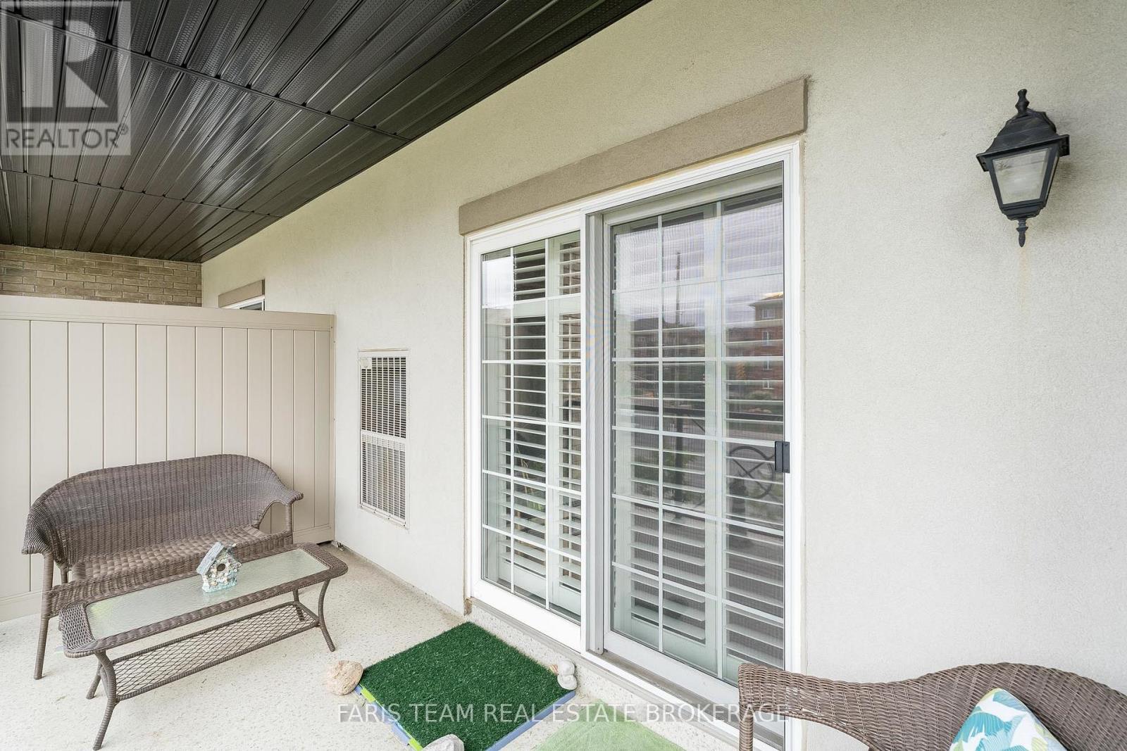 210 - 40 Ferndale Drive S, Barrie, Ontario  L4N 2L3 - Photo 24 - S12679474