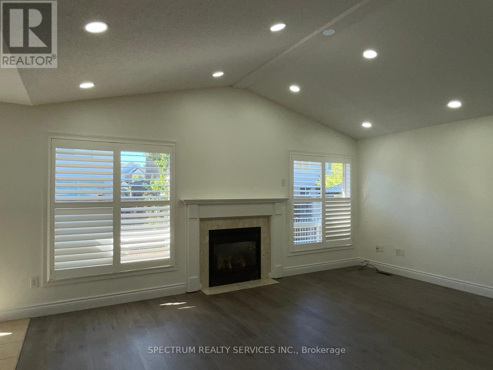 1684 Norris Circle, Milton, Ontario  L9T 6A3 - Photo 6 - W12678470