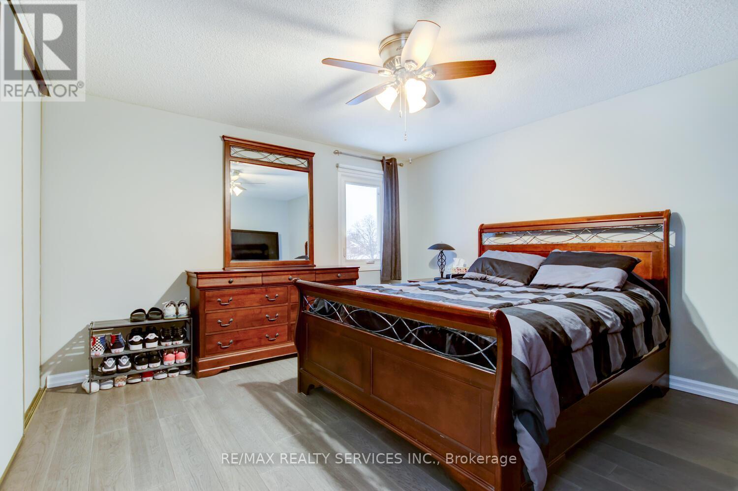 34 Garbutt Crescent, Brampton, Ontario  L6X 3G2 - Photo 31 - W12679486