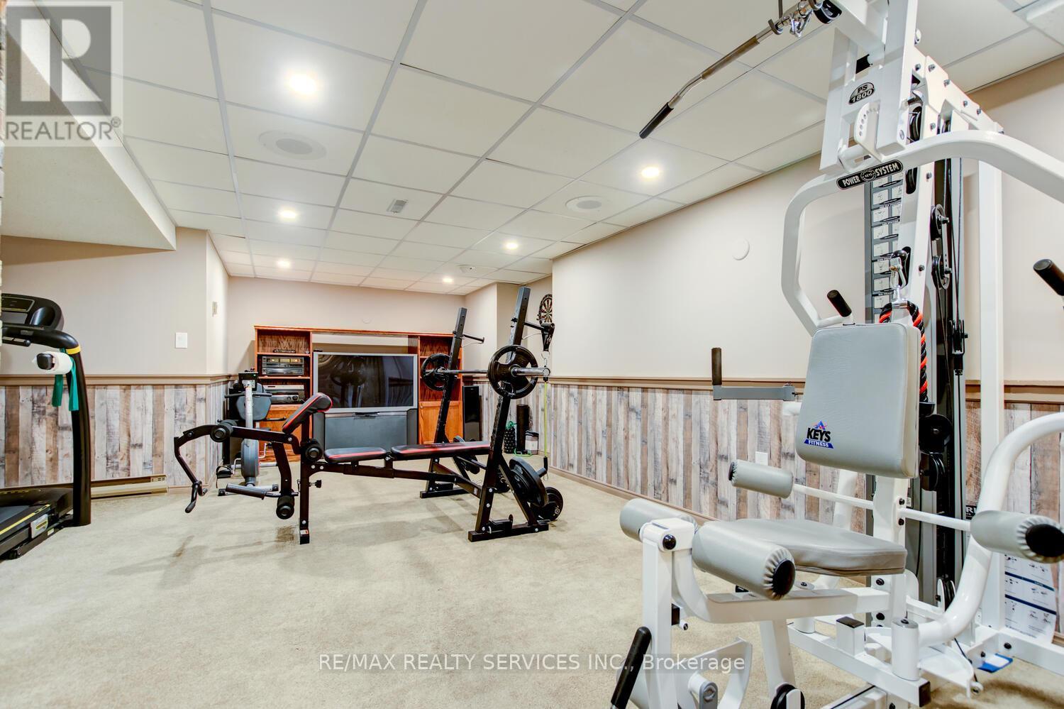 34 Garbutt Crescent, Brampton, Ontario  L6X 3G2 - Photo 34 - W12679486