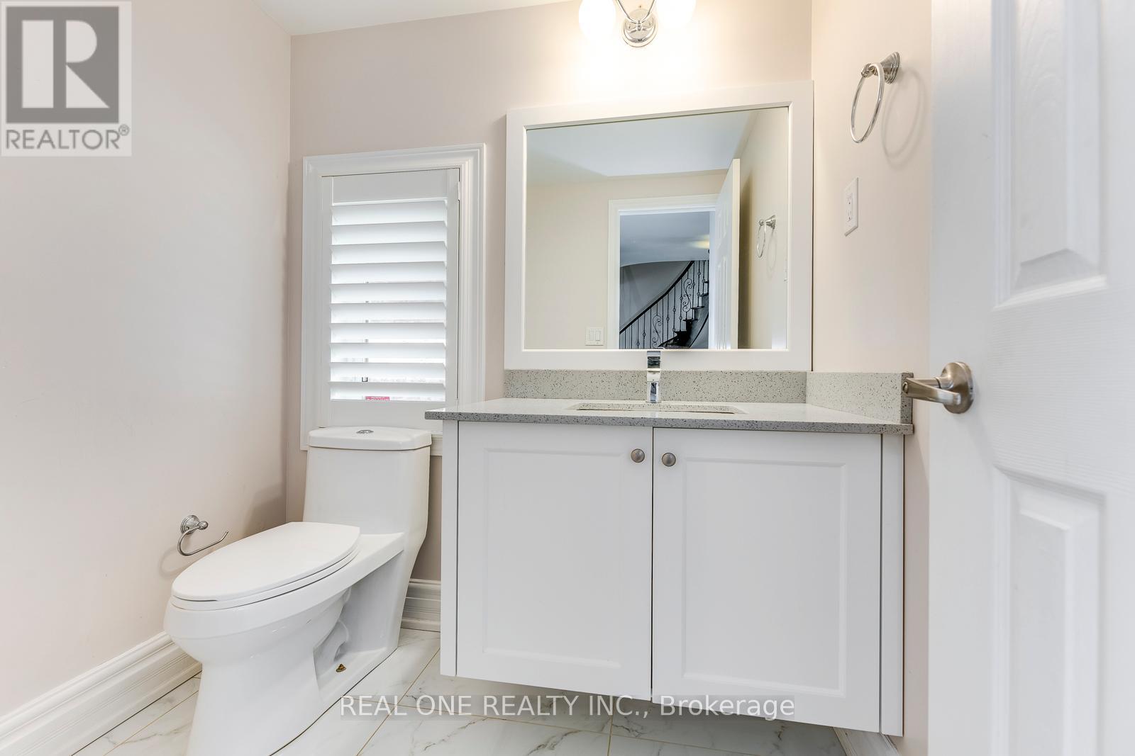 1280 Kestell Boulevard, Oakville, Ontario  L6H 0B3 - Photo 27 - W12679500