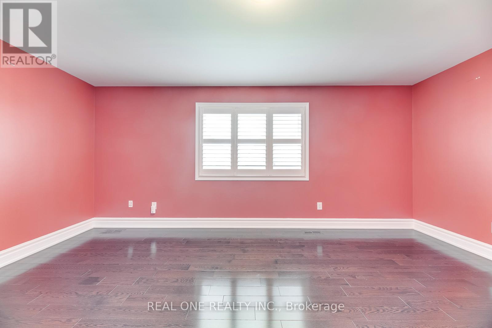 1280 Kestell Boulevard, Oakville, Ontario  L6H 0B3 - Photo 32 - W12679500