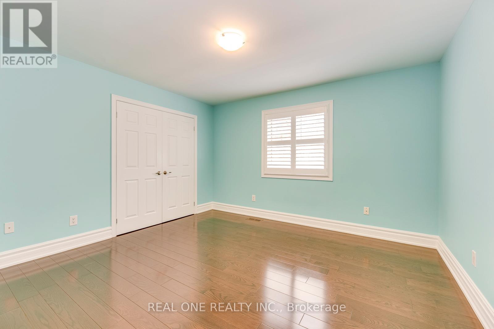 1280 Kestell Boulevard, Oakville, Ontario  L6H 0B3 - Photo 42 - W12679500