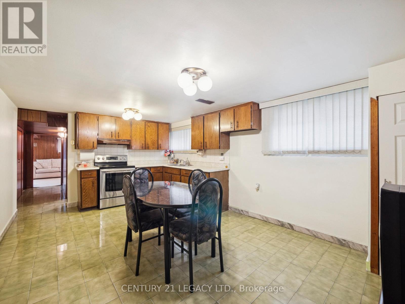 2152 Sheppard Avenue W, Toronto, Ontario  M3N 1A5 - Photo 32 - W12679516