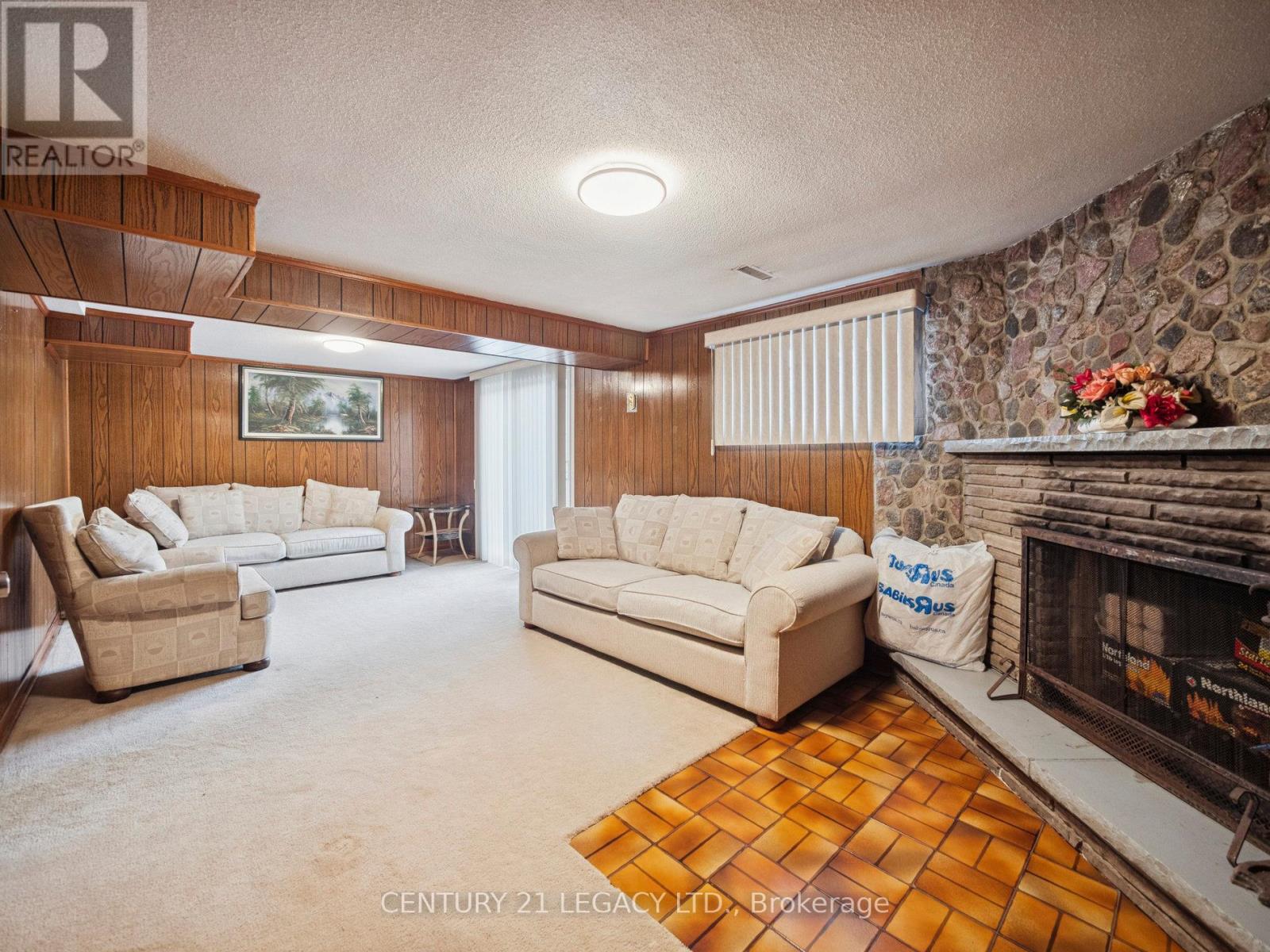 2152 Sheppard Avenue W, Toronto, Ontario  M3N 1A5 - Photo 38 - W12679516
