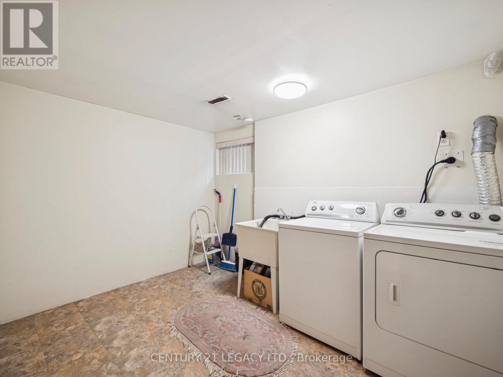 2152 Sheppard Avenue W, Toronto, Ontario  M3N 1A5 - Photo 43 - W12679516