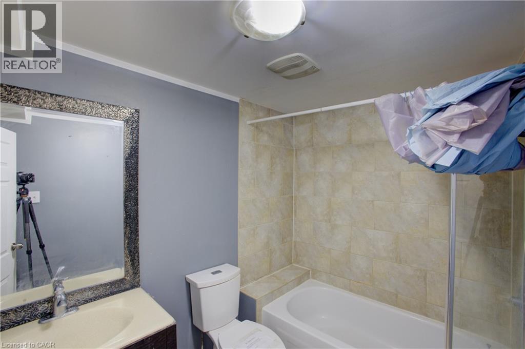 46 Elmwood Avenue, Cambridge, Ontario  N1R 4Y2 - Photo 25 - 40778246