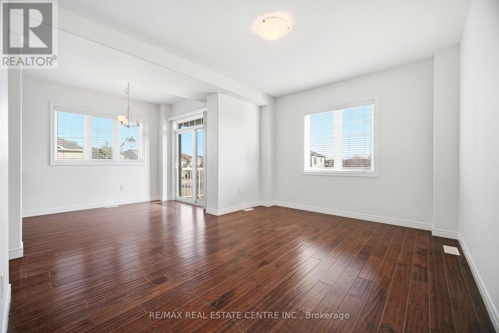 235 Westbank Trail, Hamilton, Ontario  L8J 0H4 - Photo 20 - X12679482