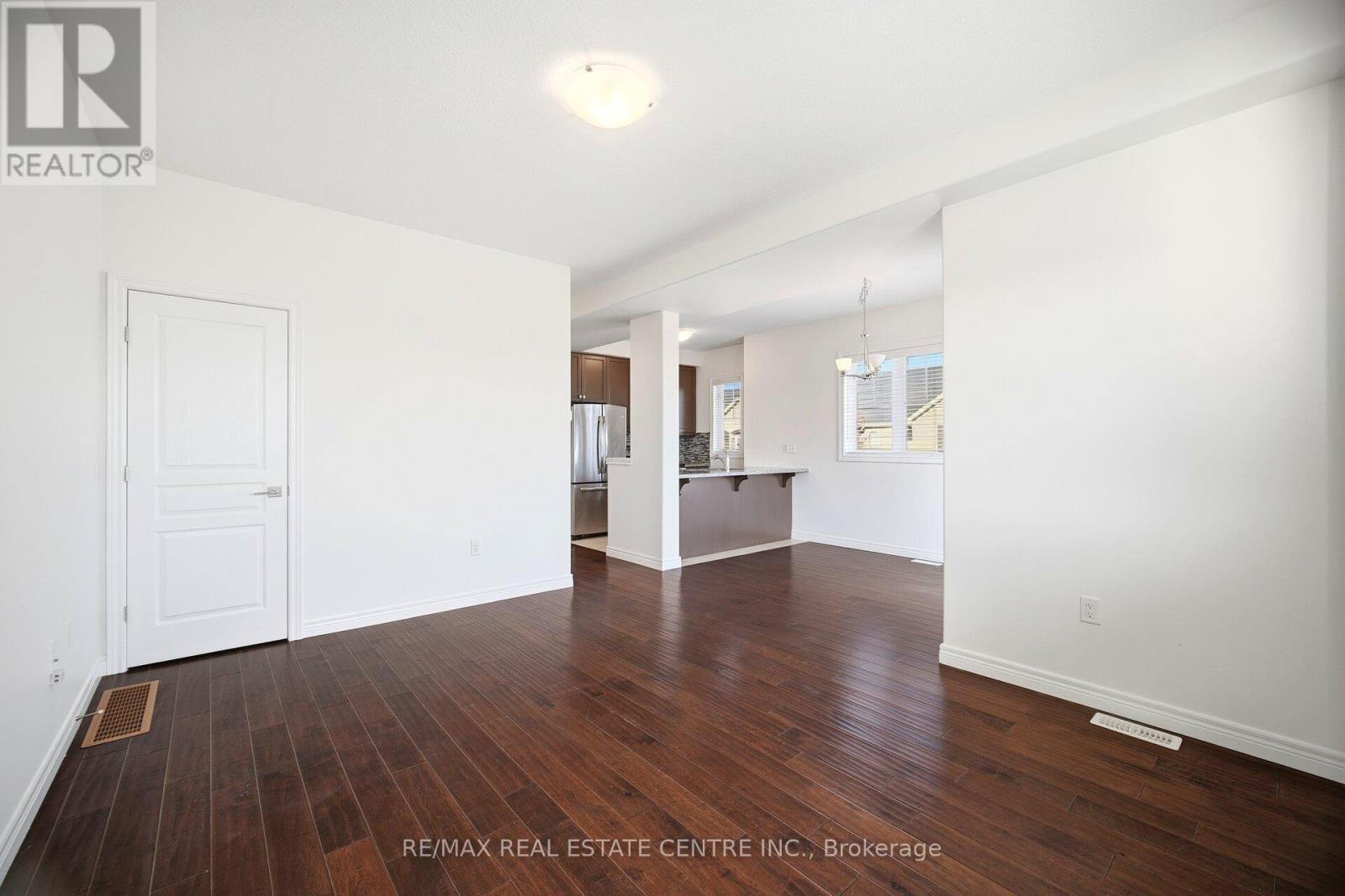 235 Westbank Trail, Hamilton, Ontario  L8J 0H4 - Photo 23 - X12679482