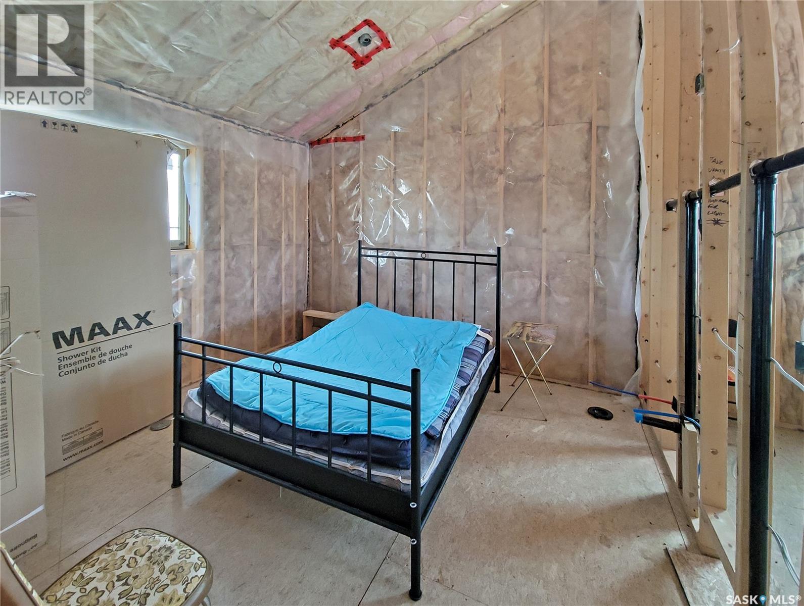 Martins Lake Scenic Waterfront Log Home, Leask Rm No. 464, Saskatchewan  S0J 1M0 - Photo 45 - SK026492