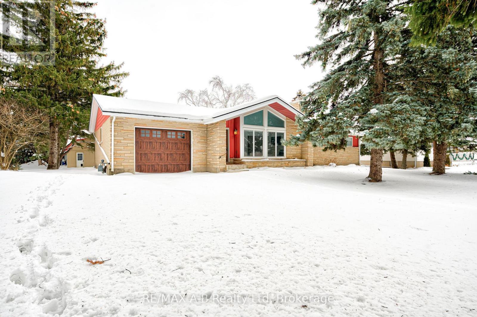 3981 111 ROAD, Perth East, Ontario