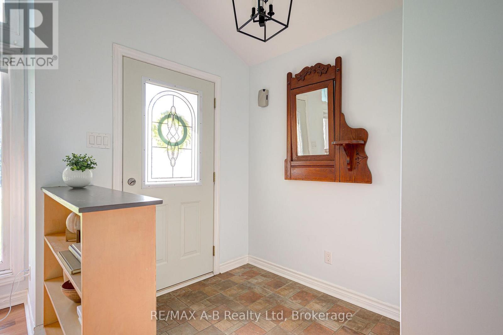 3981 111 Road, Perth East, Ontario  N5A 6S5 - Photo 4 - X12679536