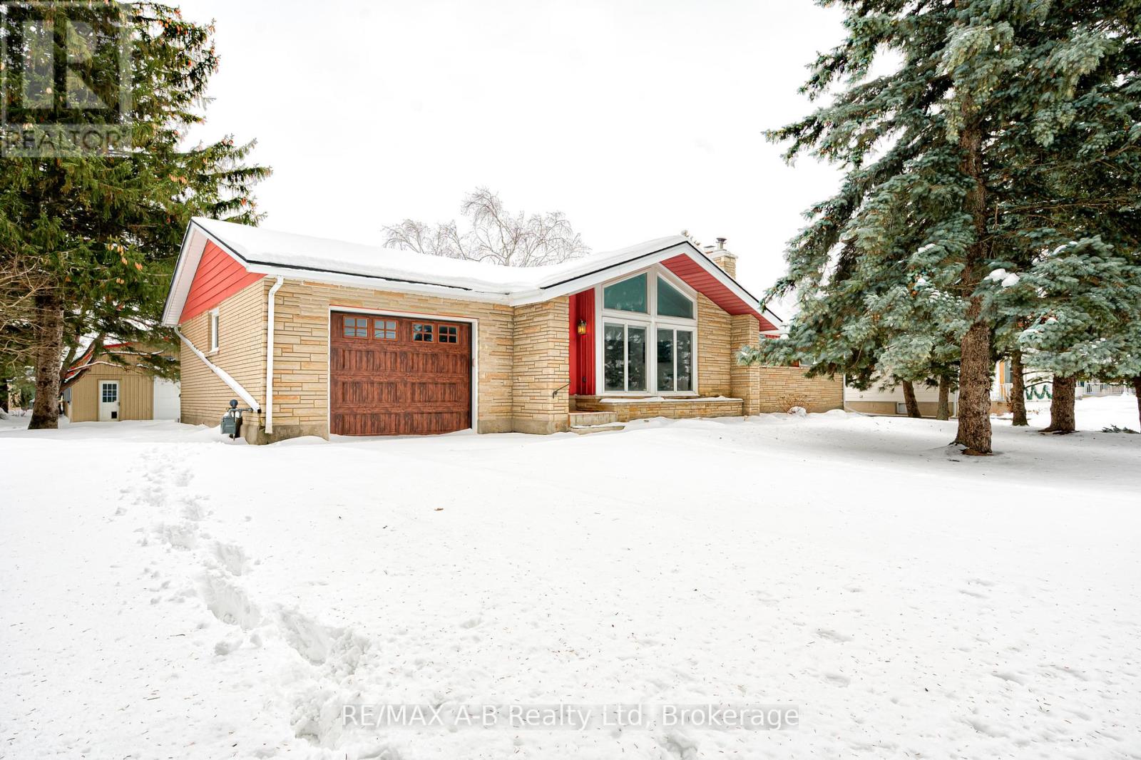 3981 111 Road, Perth East, Ontario  N5A 6S5 - Photo 50 - X12679536