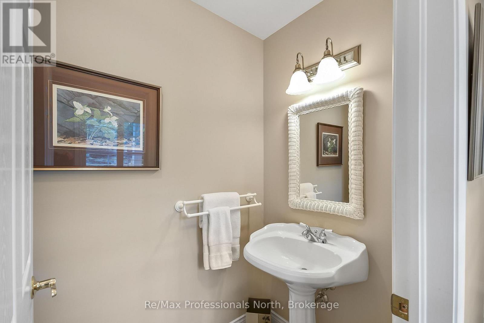 160 Tiffany Trail, Gravenhurst (Muskoka (S)), Ontario  P1P 1A6 - Photo 13 - X12679624