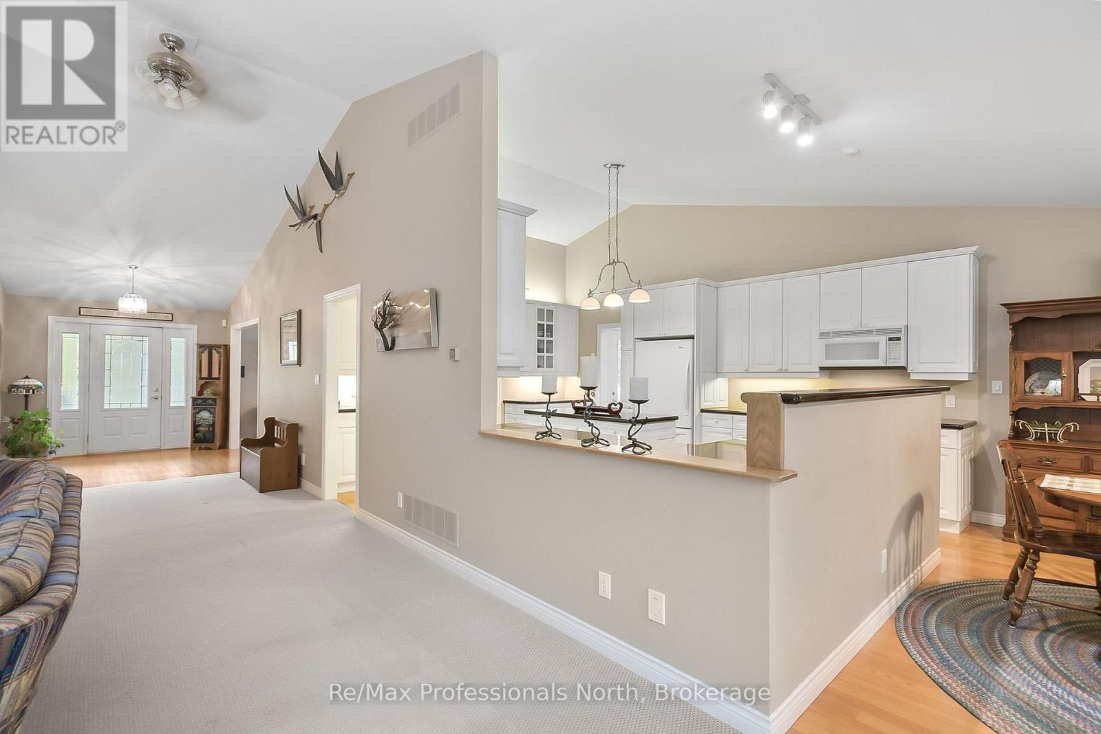 160 Tiffany Trail, Gravenhurst (Muskoka (S)), Ontario  P1P 1A6 - Photo 18 - X12679624