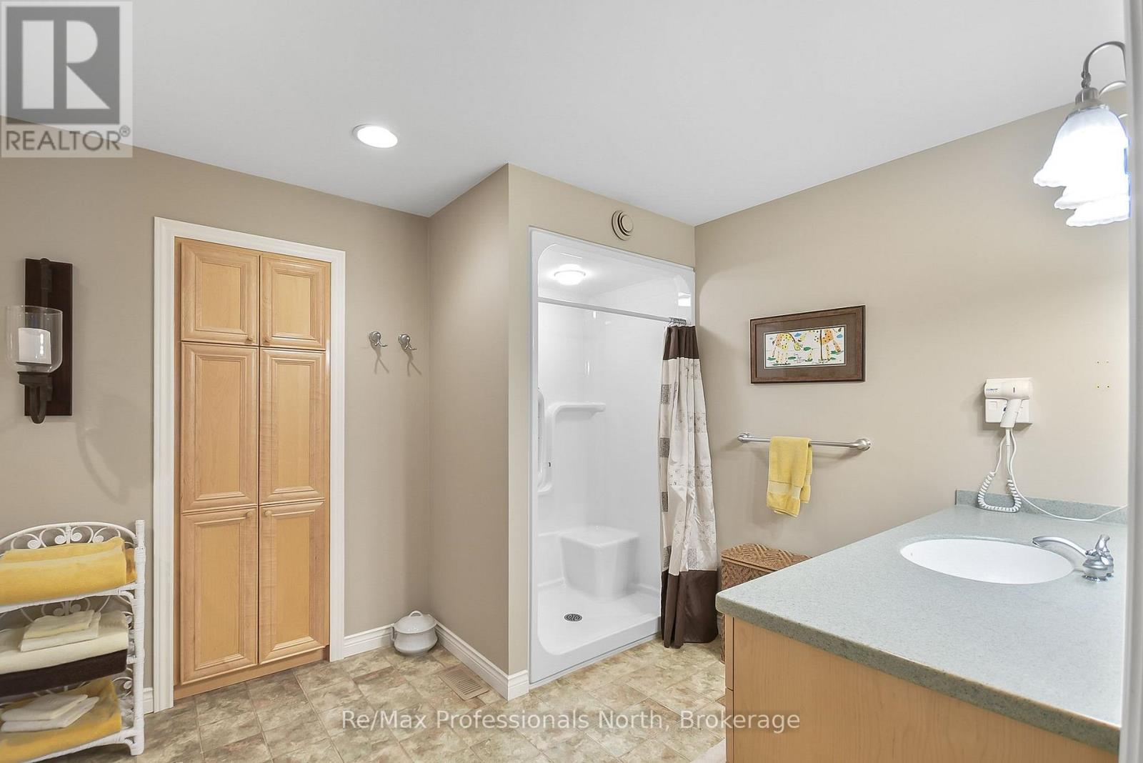 160 Tiffany Trail, Gravenhurst (Muskoka (S)), Ontario  P1P 1A6 - Photo 21 - X12679624