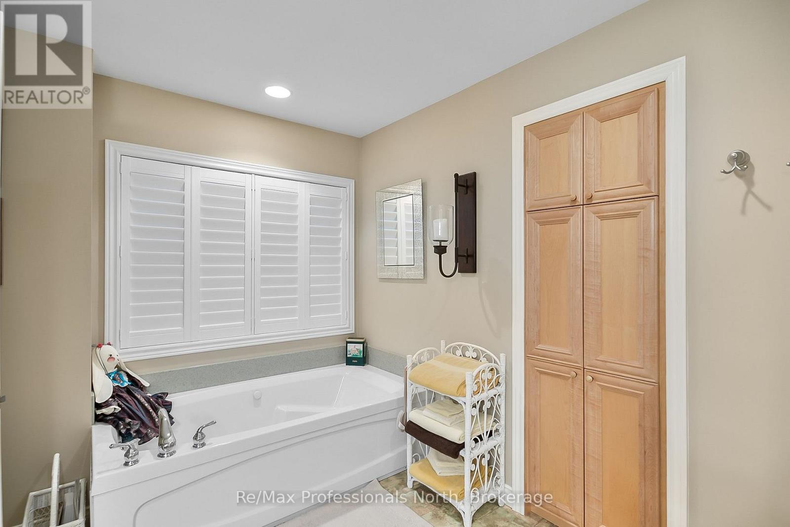 160 Tiffany Trail, Gravenhurst (Muskoka (S)), Ontario  P1P 1A6 - Photo 22 - X12679624