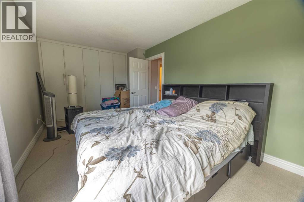 105 Deer Ridge Lane Se, Calgary, Alberta  T2J 6M8 - Photo 24 - A2268225