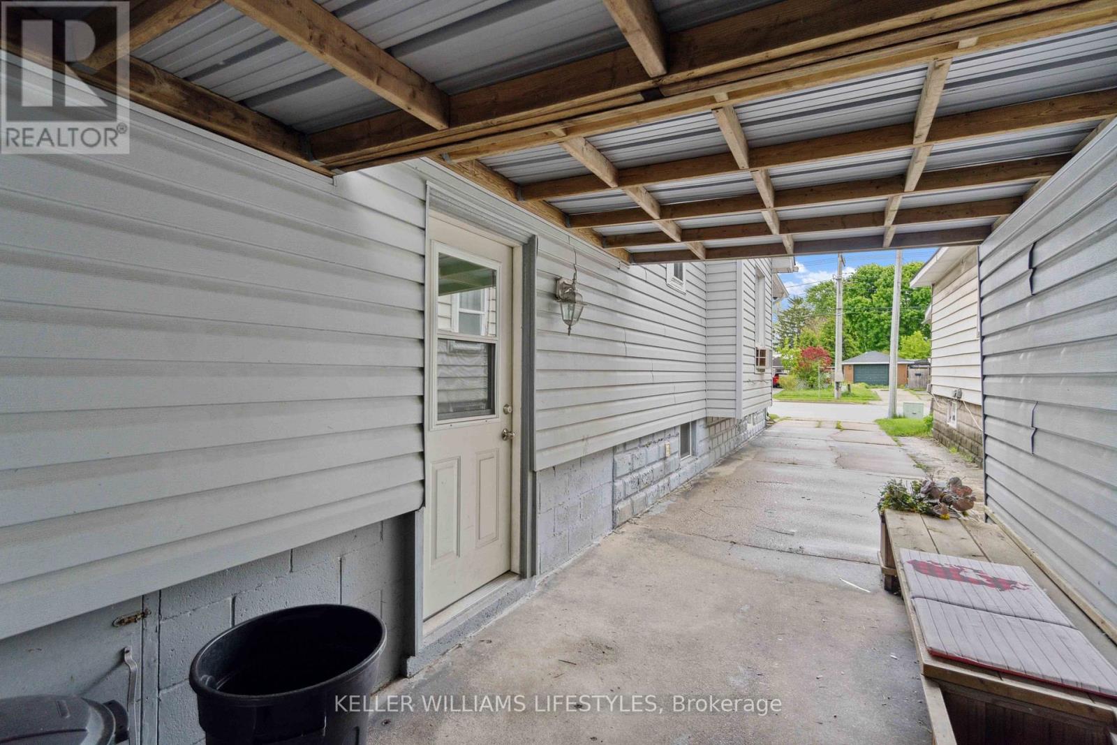 356 Exmouth Street, Sarnia, Ontario  N7T 5N6 - Photo 19 - X12679556