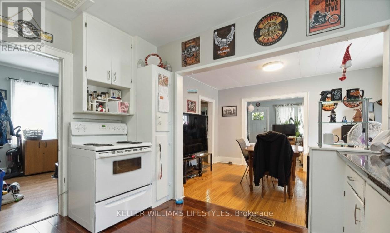 356 Exmouth Street, Sarnia, Ontario  N7T 5N6 - Photo 6 - X12679556