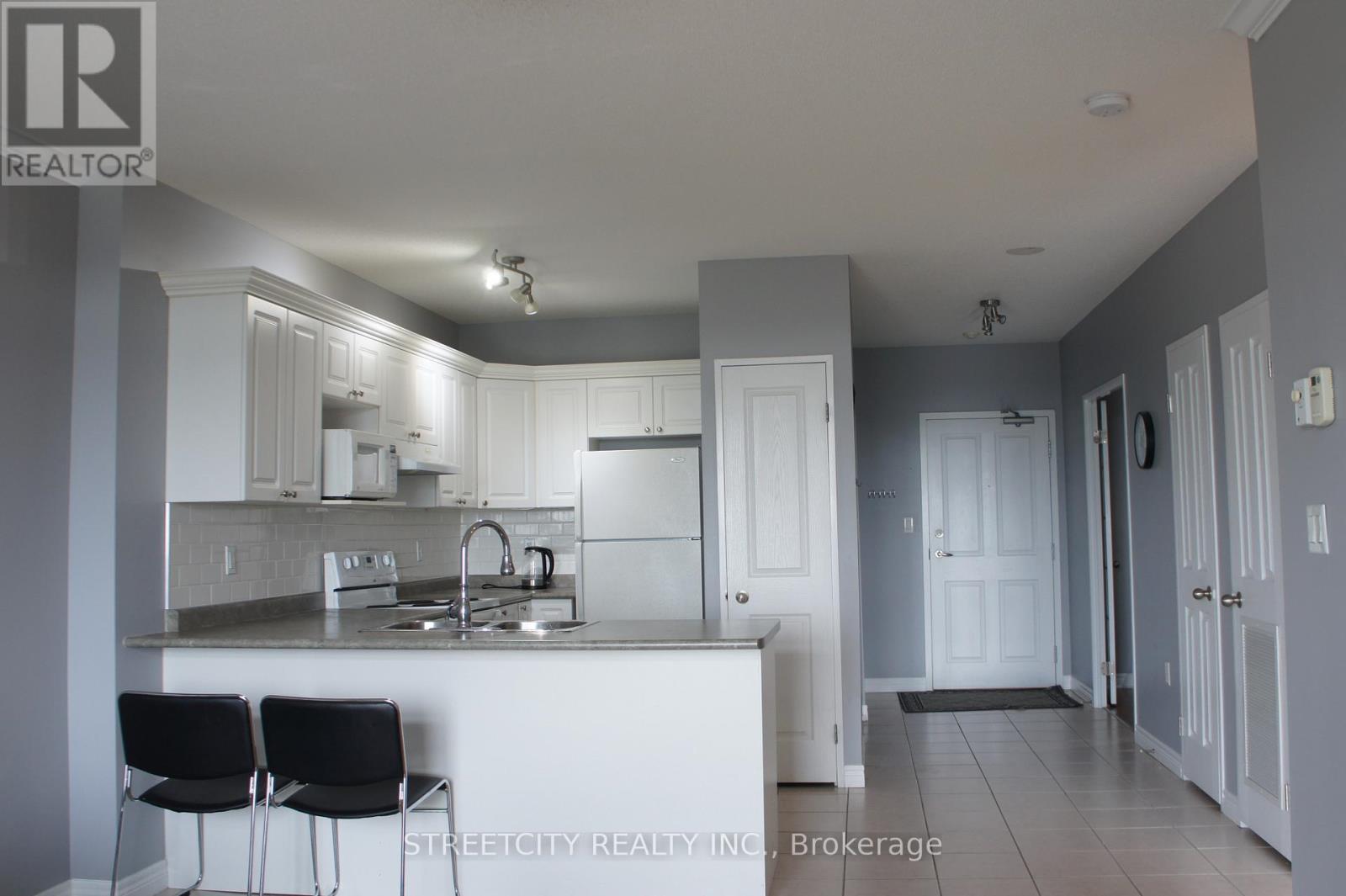 1006 - 353 Commissioners Road N, London South, Ontario  N6J 0A3 - Photo 9 - X12679558