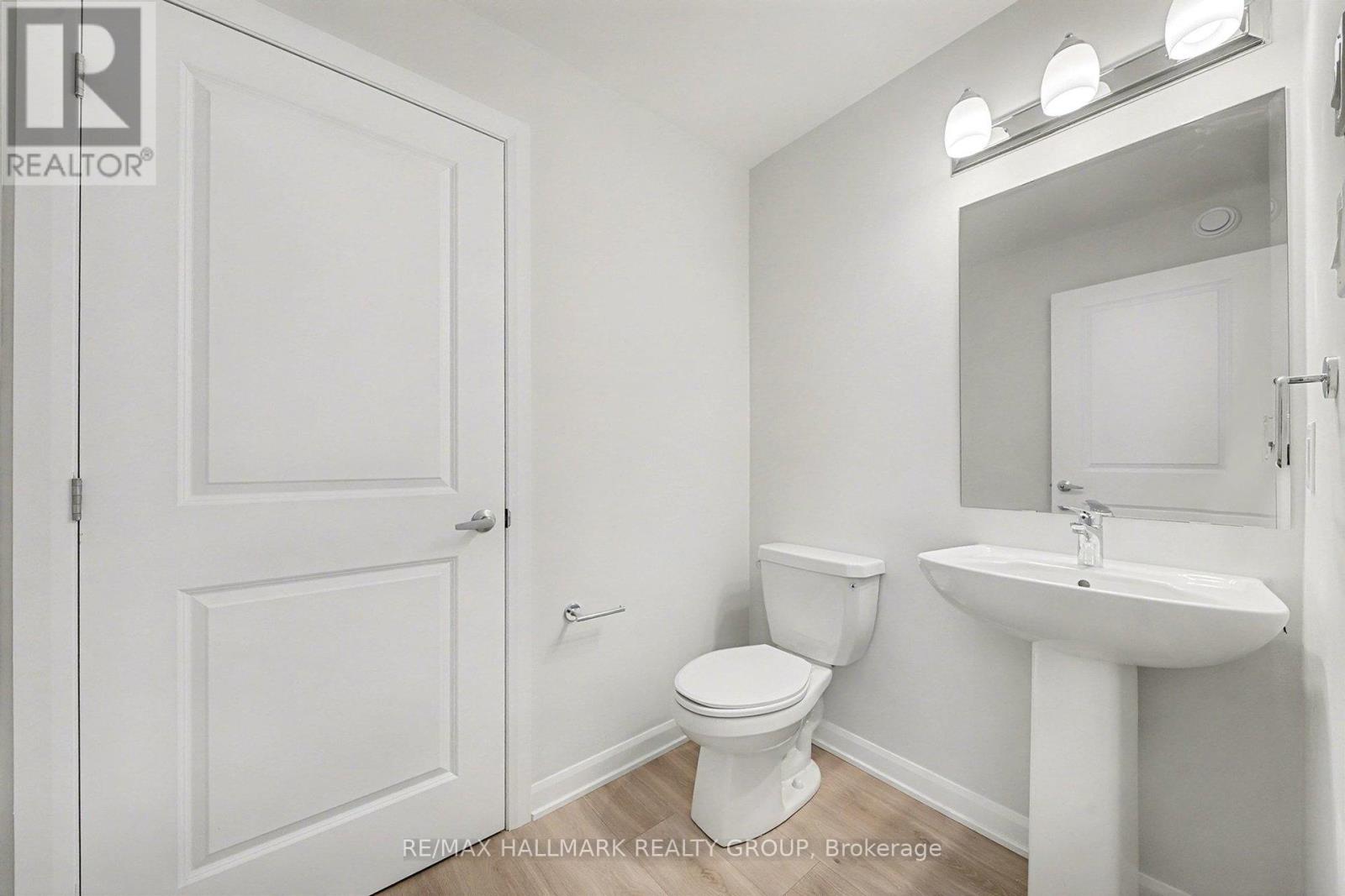 6 - 401 Glenroy Gilbert Drive, Ottawa, Ontario  K2J 5G3 - Photo 5 - X12679578