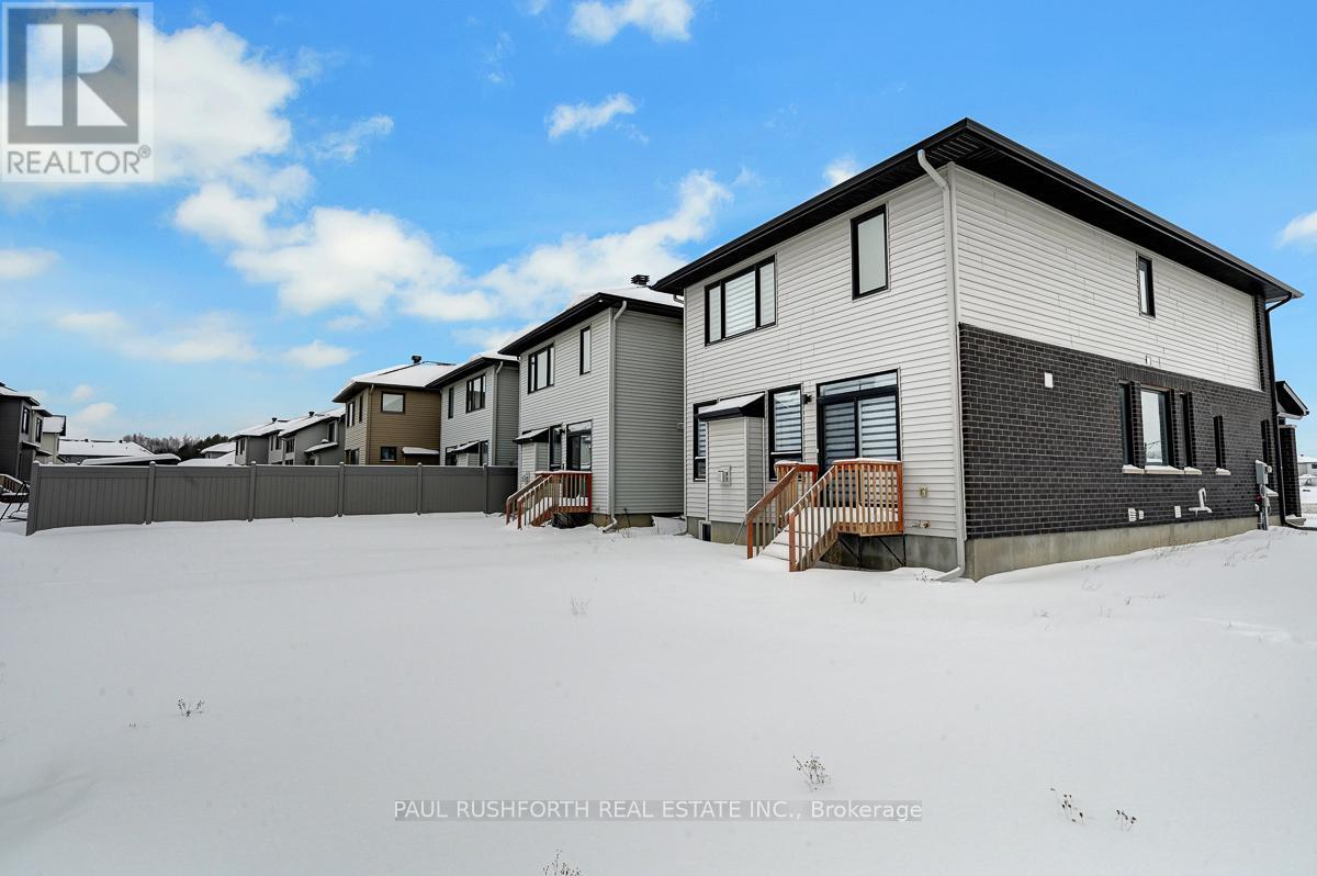 770 Cope Drive, Ottawa, Ontario  K2S 2P9 - Photo 26 - X12679586