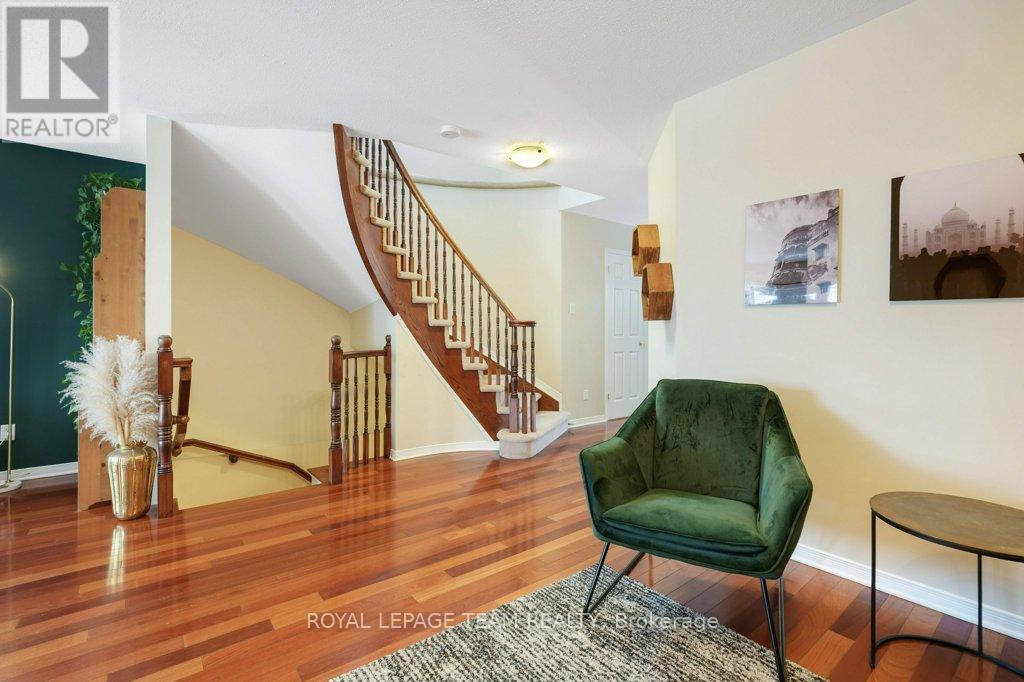 147 Deercroft Avenue, Ottawa, Ontario  K2J 5H8 - Photo 10 - X12679618