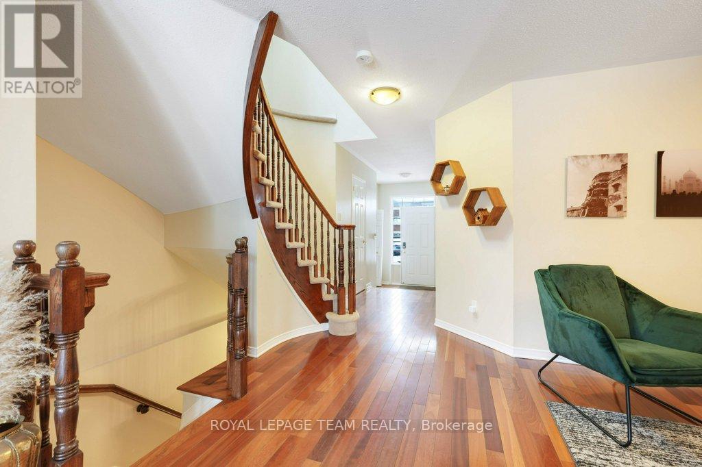 147 Deercroft Avenue, Ottawa, Ontario  K2J 5H8 - Photo 11 - X12679618