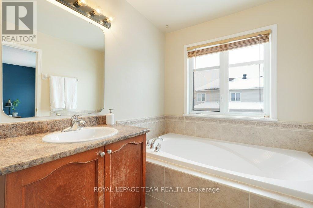 147 Deercroft Avenue, Ottawa, Ontario  K2J 5H8 - Photo 27 - X12679618