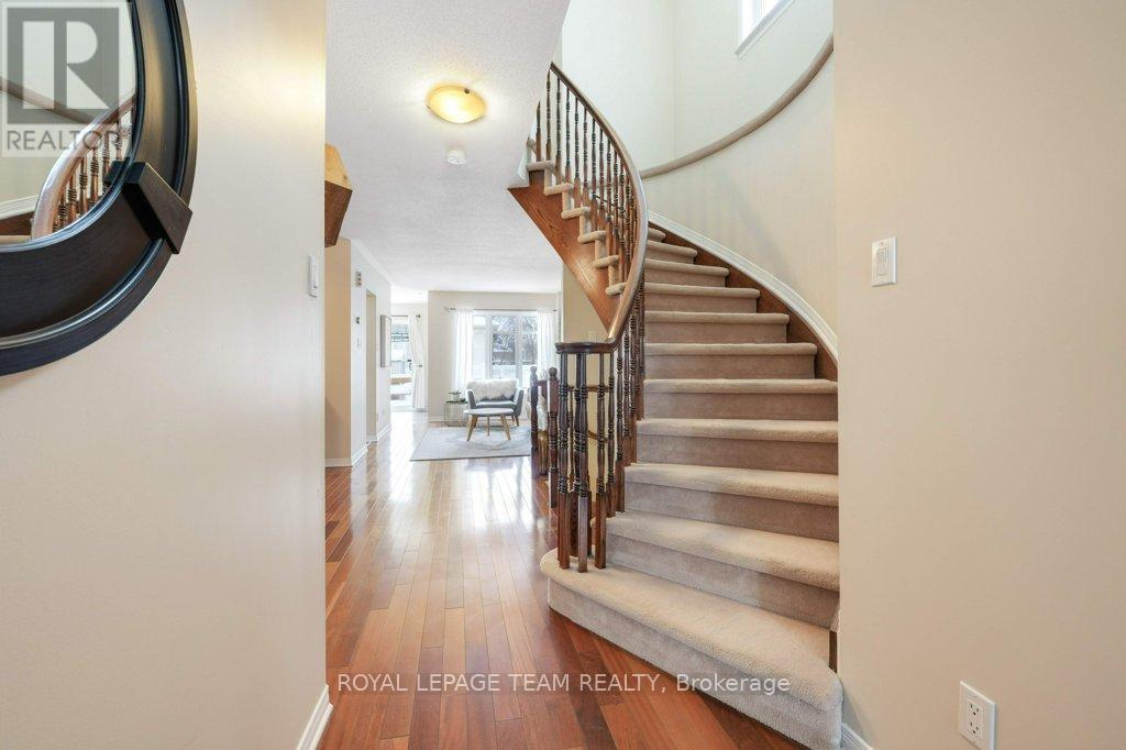 147 Deercroft Avenue, Ottawa, Ontario  K2J 5H8 - Photo 6 - X12679618