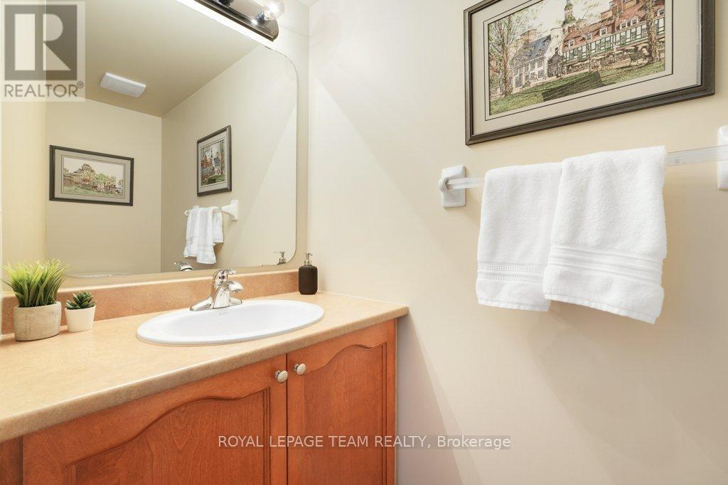 147 Deercroft Avenue, Ottawa, Ontario  K2J 5H8 - Photo 7 - X12679618