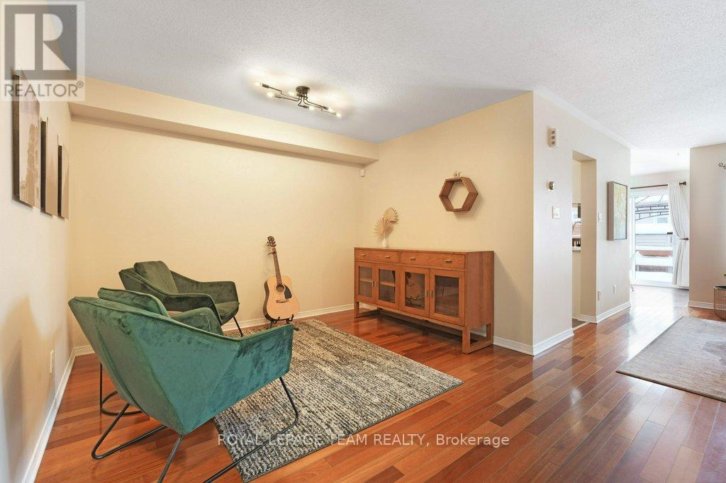 147 Deercroft Avenue, Ottawa, Ontario  K2J 5H8 - Photo 8 - X12679618