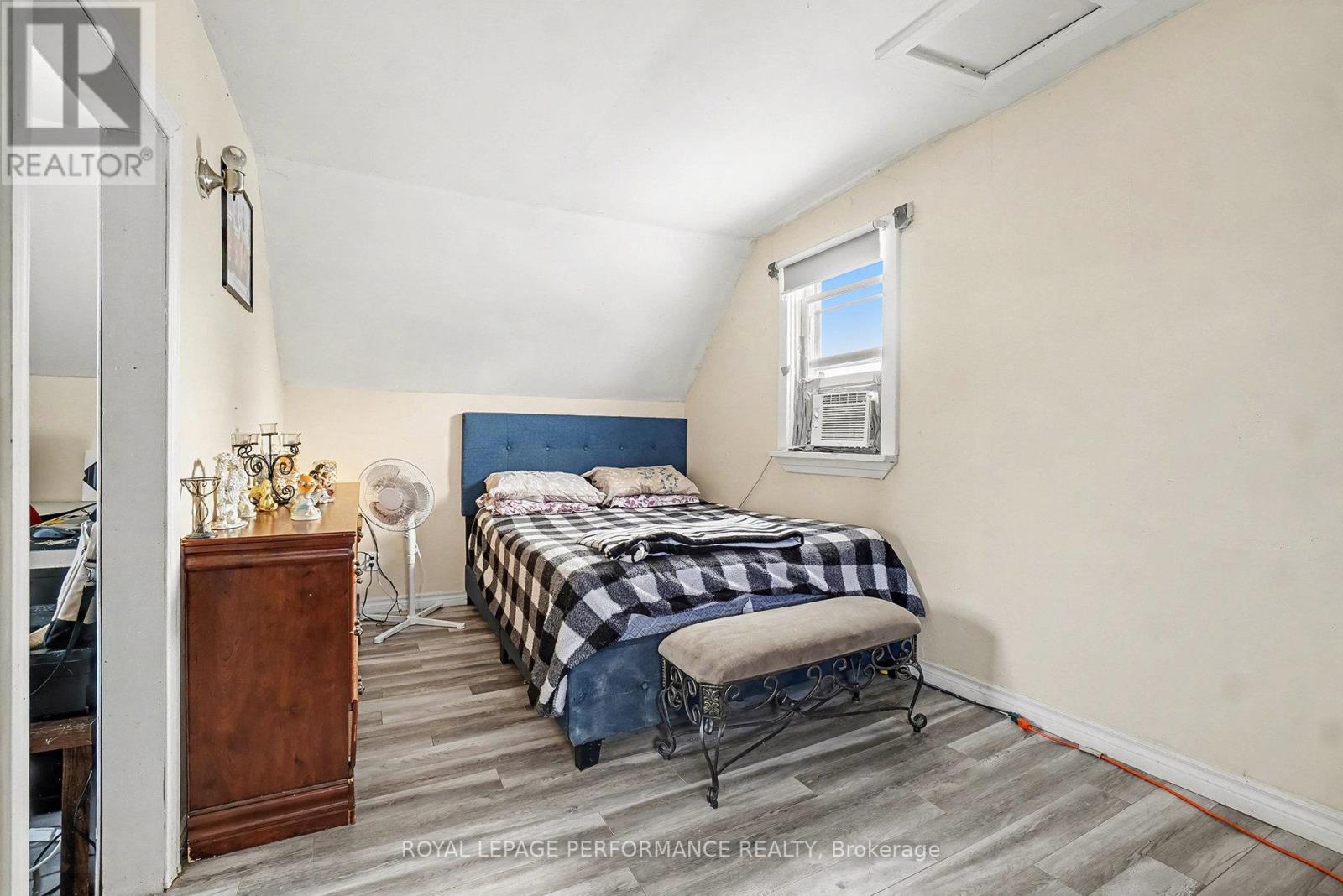 1069 Alma Street, Clarence-Rockland, Ontario  K4K 1E4 - Photo 13 - X12679652