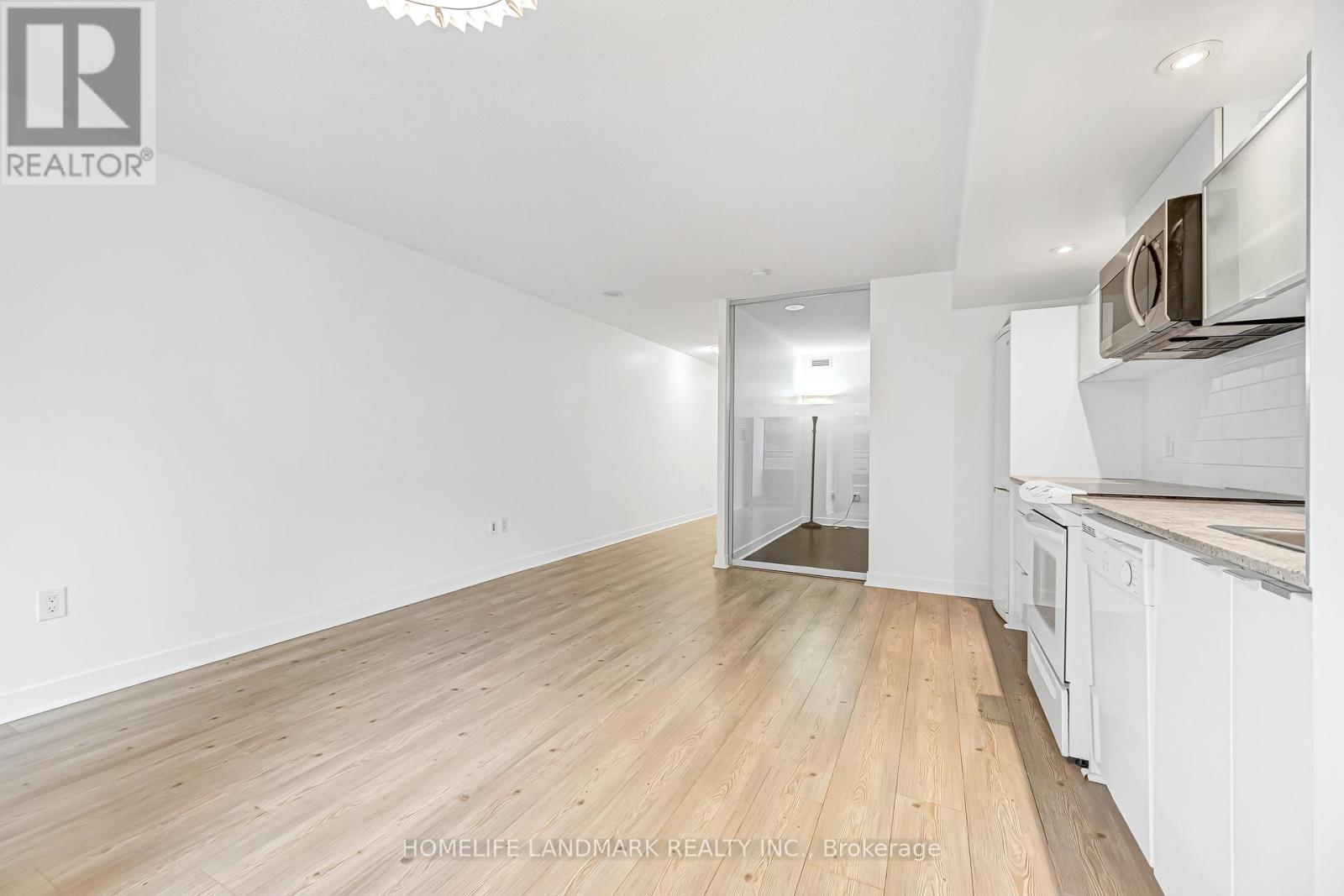 811 - 4k Spadina Avenue, Toronto, Ontario  M5V 3Y9 - Photo 27 - C12559750