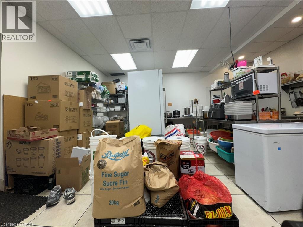 1050  Drive Unit# 13, Stoney Creek, Ontario  L8J 1P8 - Photo 33 - 40797319