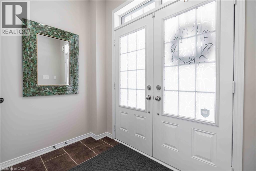 115 Larry Crescent, Caledonia, Ontario  N3W 0B2 - Photo 3 - 40797229