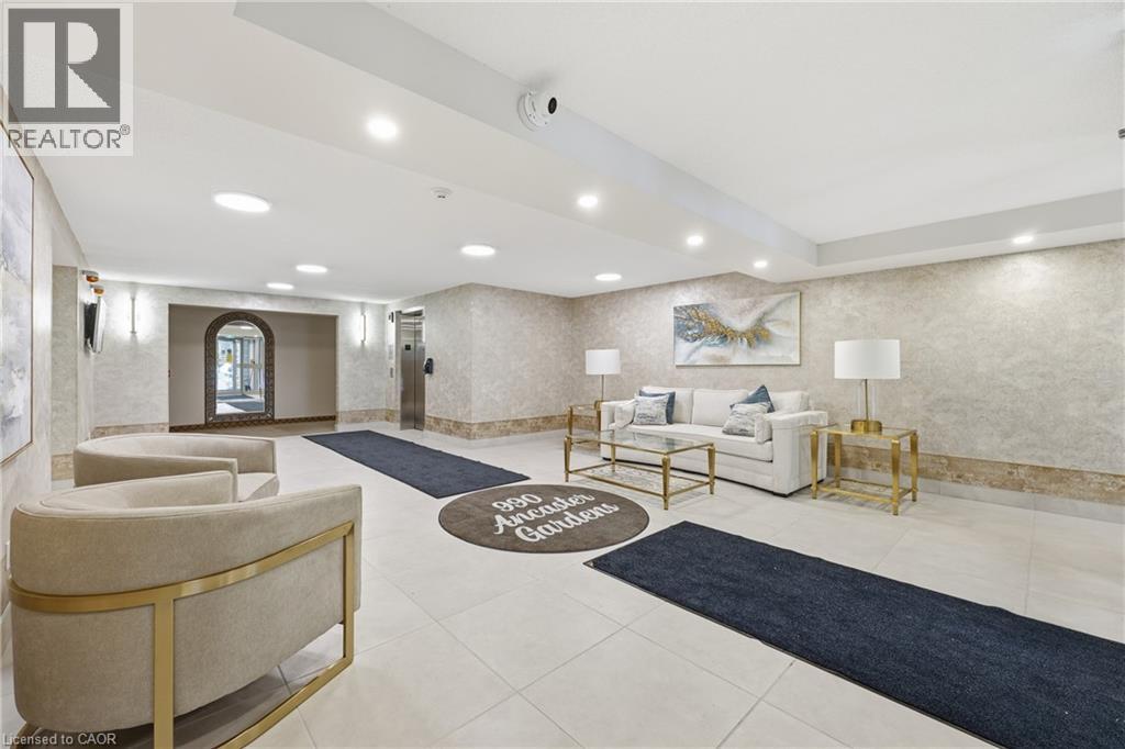 990 Golf Links Road Unit# 302, Ancaster, Ontario  L9K 1J8 - Photo 8 - 40796859