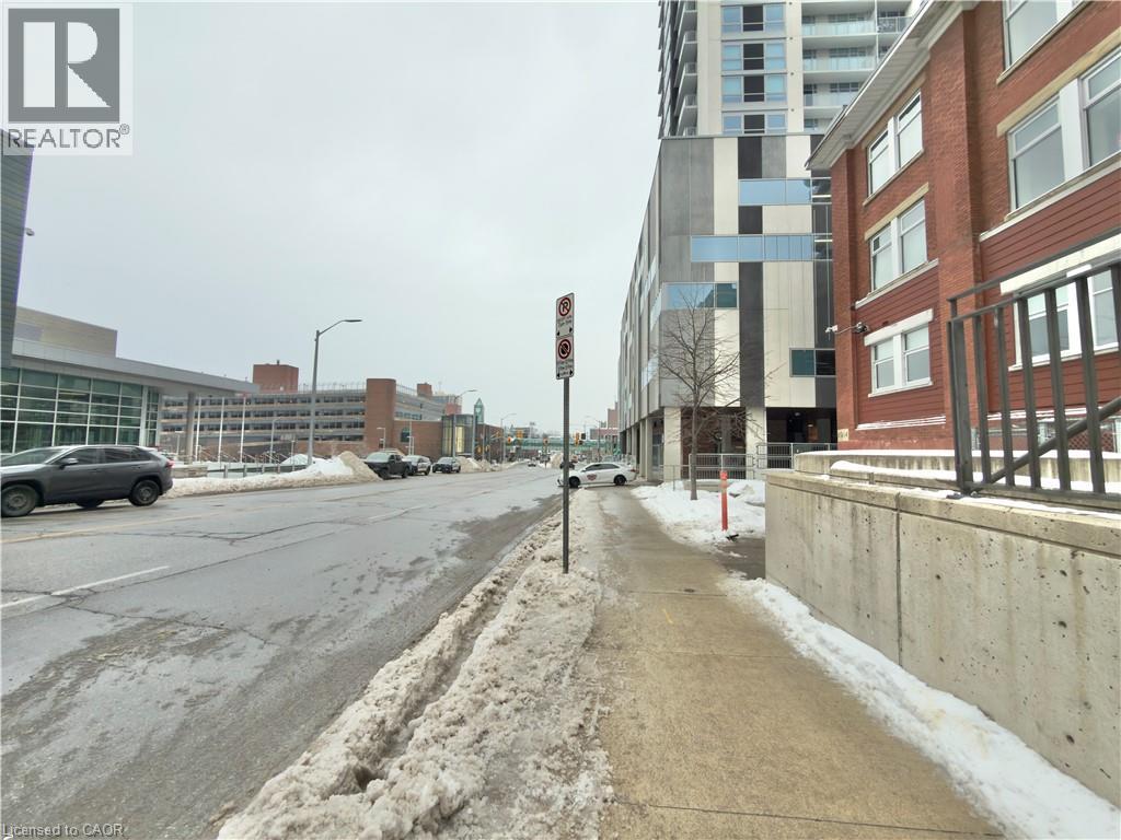 60 Frederick Street Unit# 2514, Kitchener, Ontario  N2H 0C7 - Photo 35 - 40796316
