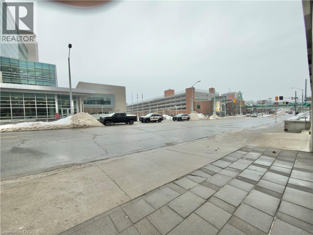 60 Frederick Street Unit# 2514, Kitchener, Ontario  N2H 0C7 - Photo 36 - 40796316