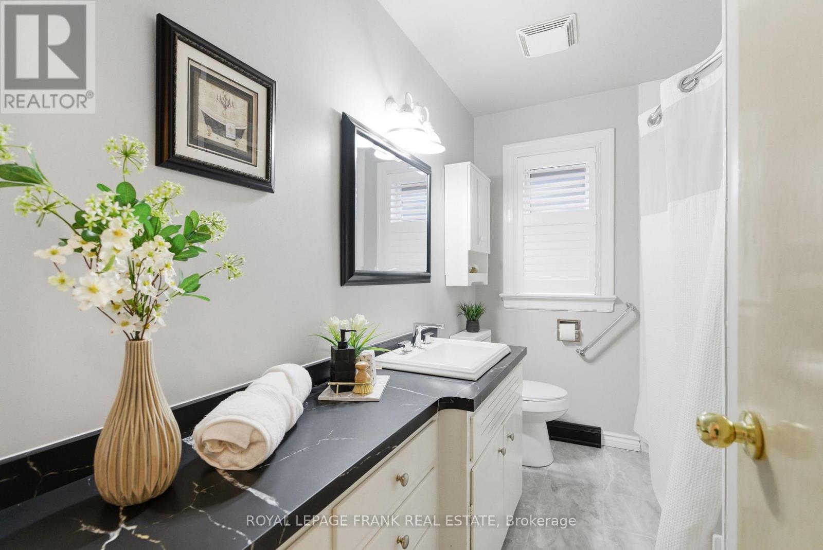 96 Beatrice Street W, Oshawa, Ontario L1G 3M8 - Photo 26 - E12679634