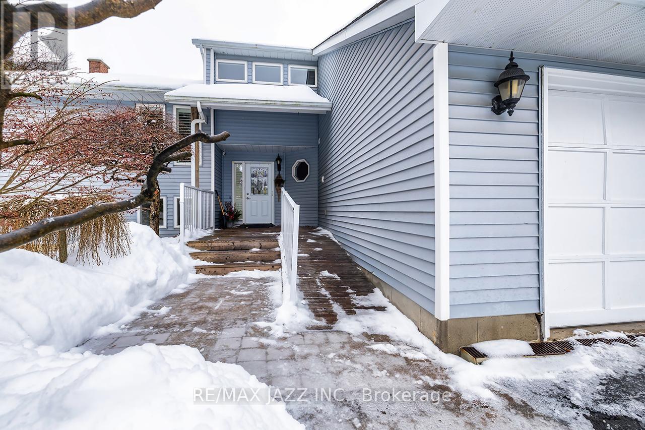 4534 Trulls Road, Clarington, Ontario  L0B 1J0 - Photo 4 - E12679642