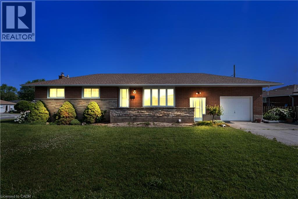 160 Elgin Street, Thorold, Ontario  L2V 3C2 - Photo 2 - 40797028