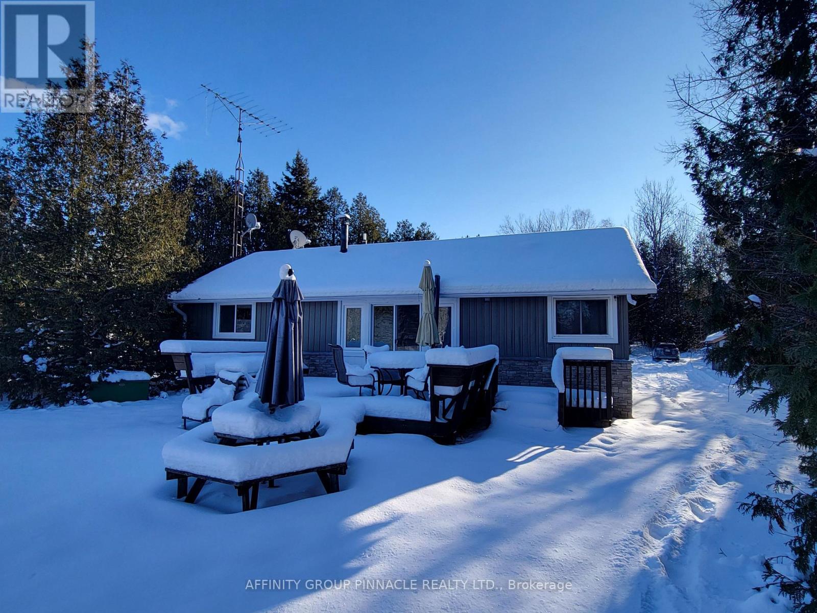 2473 Selwyn Bay Lane, Selwyn, Ontario  K0L 2H0 - Photo 4 - X12679594