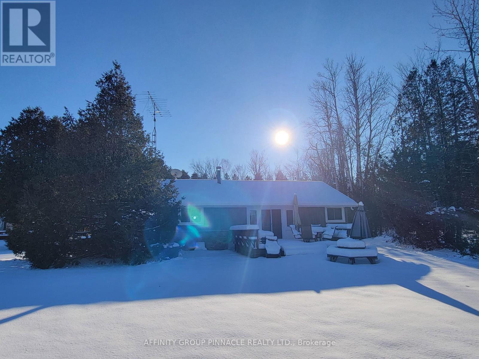 2473 Selwyn Bay Lane, Selwyn, Ontario  K0L 2H0 - Photo 5 - X12679594