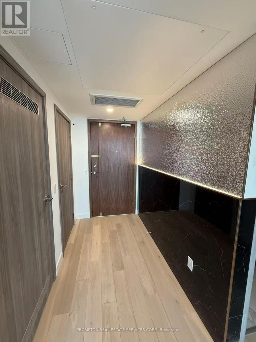 7101 - 3 Concord Cityplace Way, Toronto, Ontario  M5V 0X4 - Photo 21 - C12679648