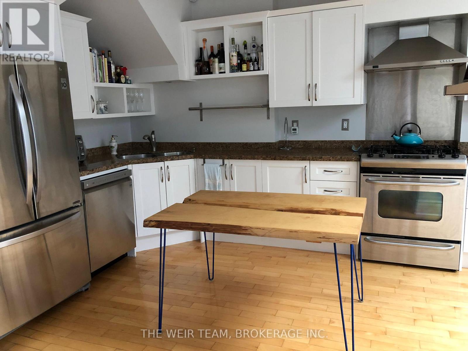 84 Cambridge Avenue, Toronto, Ontario  M4K 2L4 - Photo 9 - E12679622