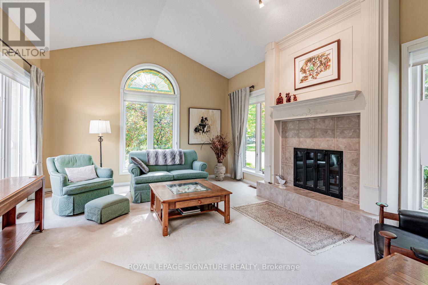 25 Riverview Road, New Tecumseth, Ontario  L9R 1R9 - Photo 5 - N12679574