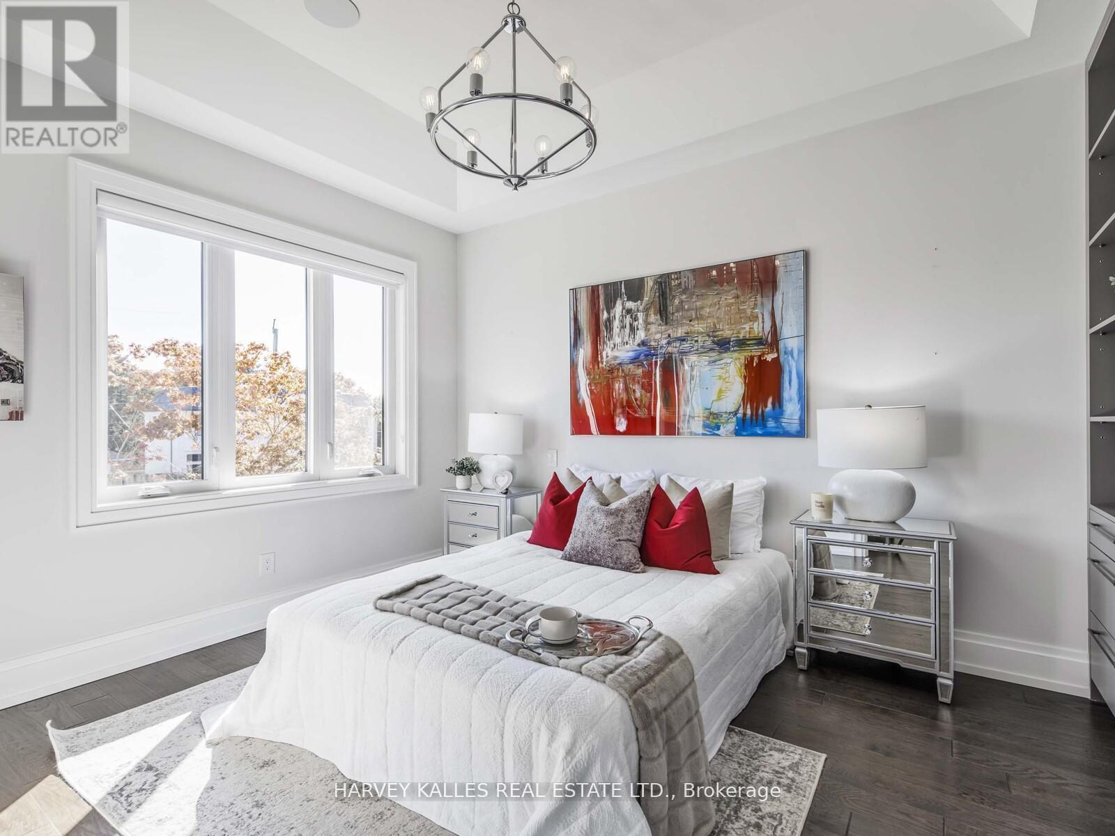 10 Malaren Road, Vaughan, Ontario  L6A 1E5 - Photo 27 - N12679650