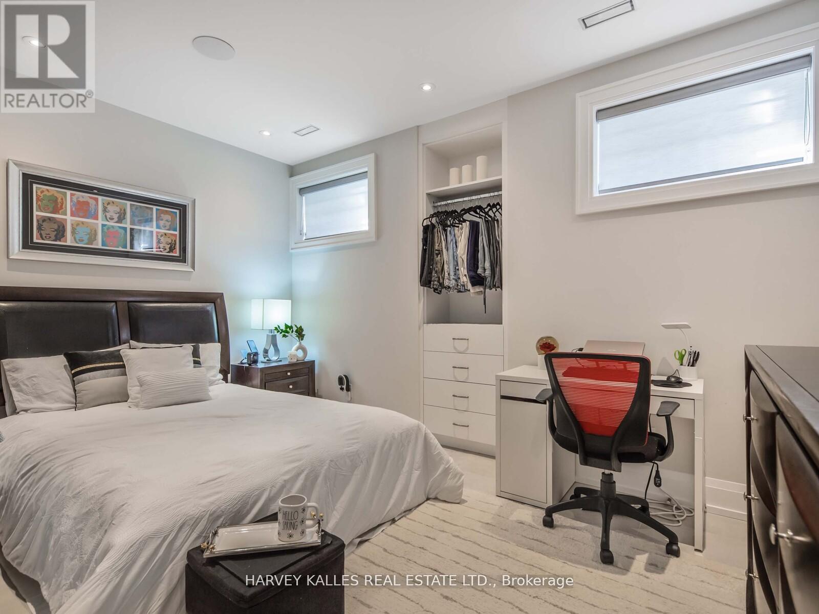 10 Malaren Road, Vaughan, Ontario  L6A 1E5 - Photo 38 - N12679650